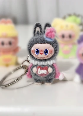 فیگور جاسوییچی مخملی لبوبو 818