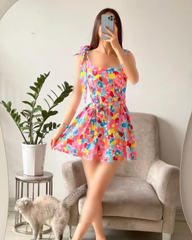 پیراهن طرح‌دار کوتاه