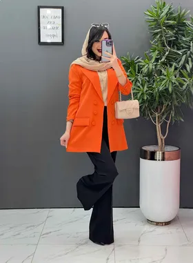 مانتو کتی مازراتی شش دکمه