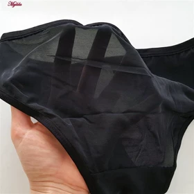 ست شورت و سوتین ساتن زنانه پانیذ مدل فنردار مشکی کد 4649