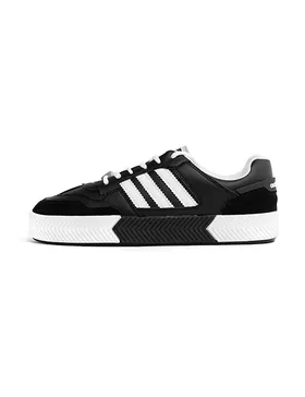 کفش ورزشی مردانه Adidas