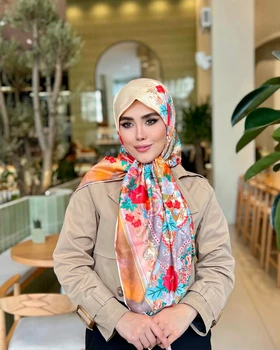 روسری ابریشمی