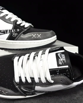 کتانی جردن تراویس نورث فیس