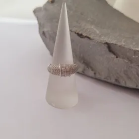 حلقه جواهری طرح Pave باگتی