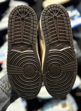 کتانی ترویس ساق‌دار کرم قهوه ای