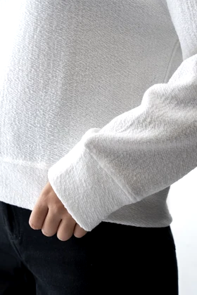 تیشرت آستین بلند یقه گرد زنانه