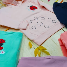 ست هودی و شلوار دخترانه کفشدوزک