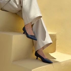 کفش پاشنه‌بلند