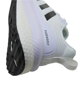 کفش دویدن مردانه آدیداس Pure Boost M