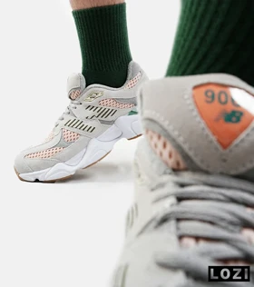 کفش کتانی مردانه و زنانه طوسی گلبهی NEW BALANCE 9060