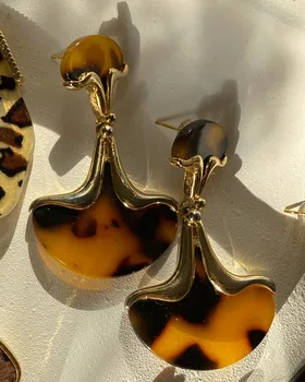گوشواره های پلنگی