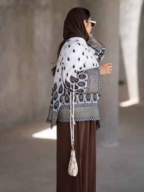 مانتو حاشیه‌دوزی