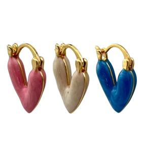 گوشواره زنانه مدل آورلیا طرح قلب حلقهای در سه رنگ فانتزی