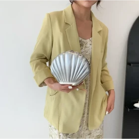 کیف صدفی نقره ای