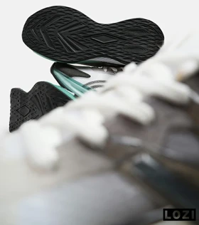 کفش کتانی مردانه و زنانه سفید طوسی سبز NEW BALANCE More Trail v3