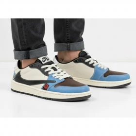 کتانی ترویس اسکات آبی مشکی