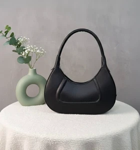 کیف اسپرت قایقی