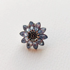 گوشواره و گل سر آبی