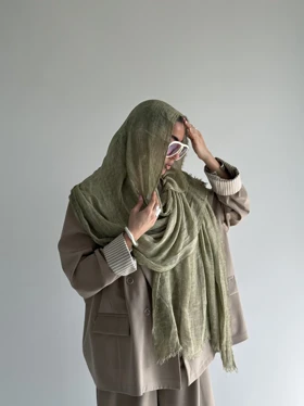 شال تیارا