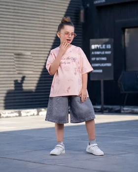 تیشرت شلوارک طرح پاپییون