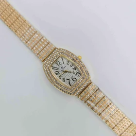 ساعت مچی زنانه مجلسی ریلانس Riluns نگین‌دار با موتور کوارتز (بند طلایی صفحه سفید)