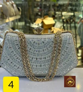 کیف مجلسی زنانه نگین شیشه دسته زنجیری