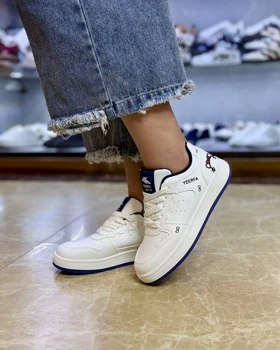 کفش زنانه ونس کیتی پاپیونی