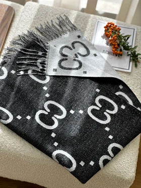 شال موهر دورو Gucci 20665