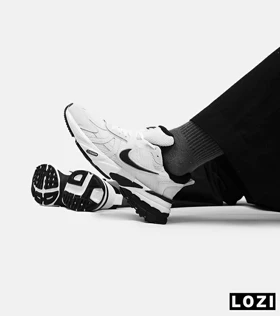 کفش کتانی زنانه سفید مشکی Nike cushlon