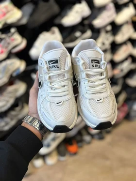 کتانی زنانه V2Kسفید بغل مشکی