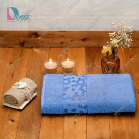 حوله استخری طرح سورپرایز رنگ آبی روشن