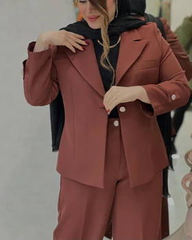 کت و شلوار بهاره پارچه‌ای