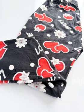 شلوار مخمل استیکردار طرح قلب