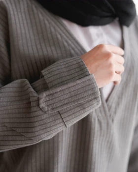 شومیز دیپلمات نوژین