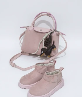 کیف چمپو با چارم بگ3411 (صورتی سوییت)