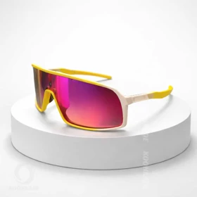 عینک OAKLE SUTRO زرد (معیوب)