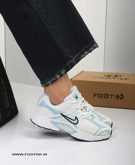 کتانی زنانه نایک MR V5