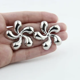 گوشواره زنانه مدل گل مکزیکی