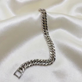 دستبند ژوپینگ طرح کارتیه (کوبان) نقره‌ای با قفل کتابی | یونیسکس