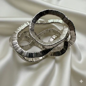 اکسسوری استیل مدل «منعطف ماری» | قابل استفاده به عنوان دستبند، گردنبند و پابند (نقره‌ای صیقلی)