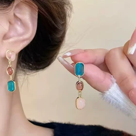 گوشواره آویز سه تایی رنگی