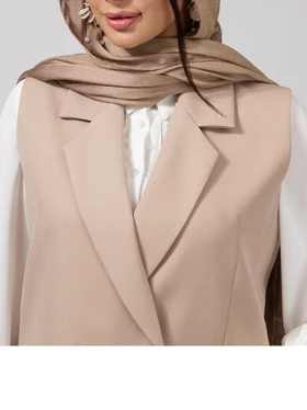 جلیقه زنانه کرپ یقه انگلیسی جیب‌دار کلاسیک نوژه