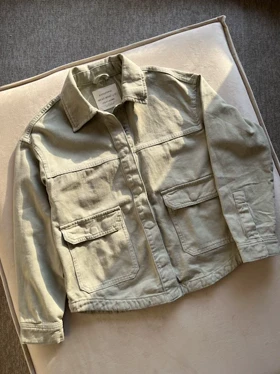 جکت جین سبز stradivarius کد 253