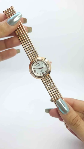 ساعت مچی زنانه مجلسی EHHE نگین‌دار با موتور کوارتز