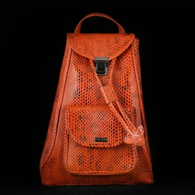 کوله پشتی زنانه چرم یلسان مدل آرتان کد 045-MRV