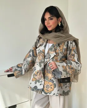 مانتو ژاکارد
