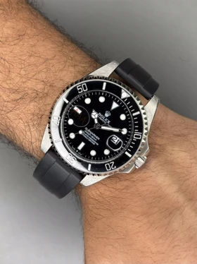 ساعت مچی رولکس سابمارینر بند رابر مشکی صفحه مشکی Rolex Submariner