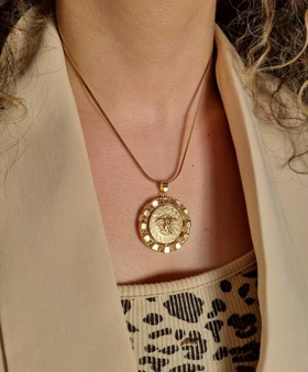 گردنبند ورساچه طرح طلا G11