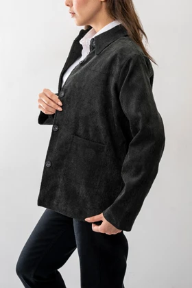 کت مخمل کبریتی برش‌دار زنانه