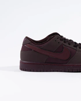 کتانی Nike